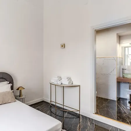 Palazzetto Santa Lucia Hotel Naples Exterior photo